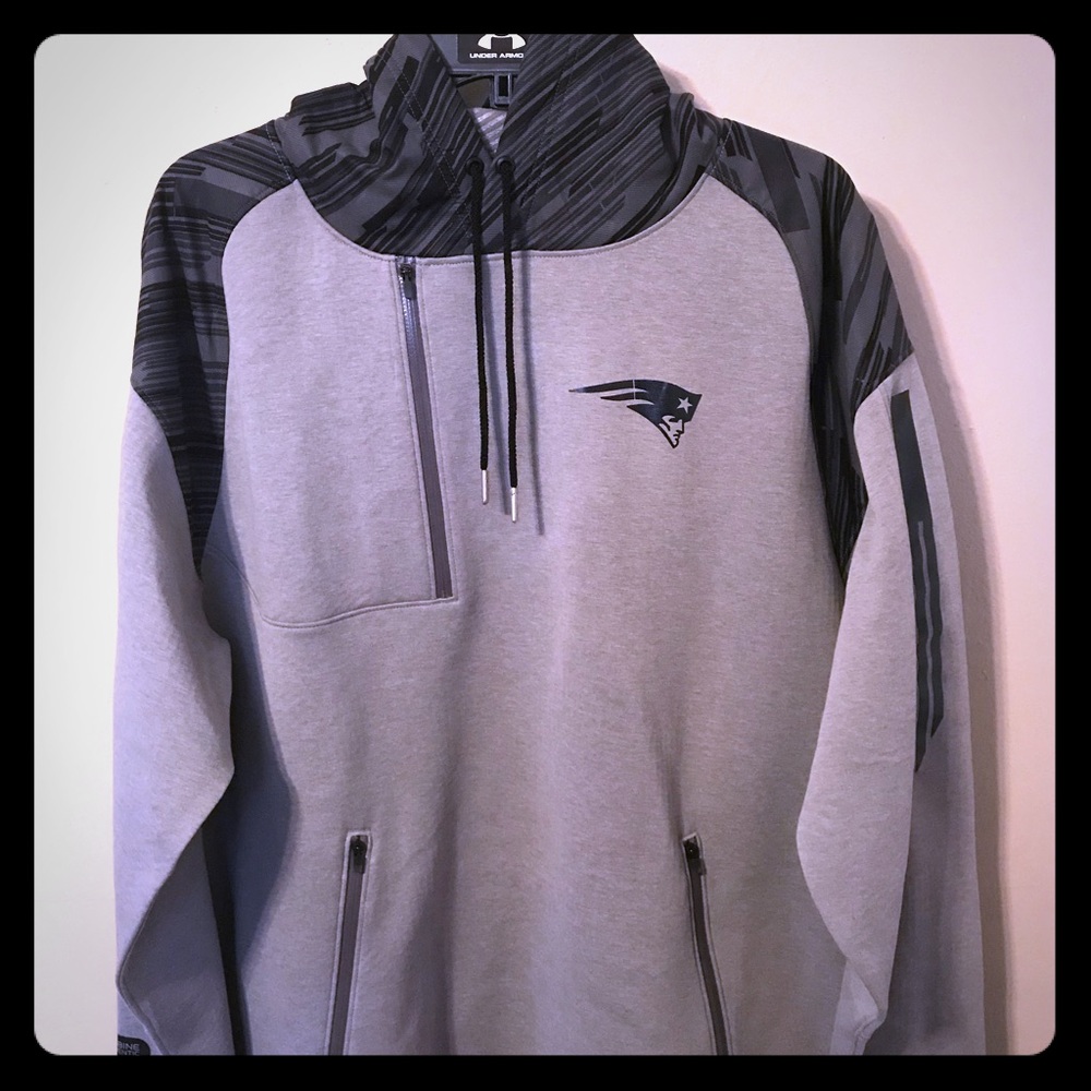 UA men’s fleece with hood. New England Patriots